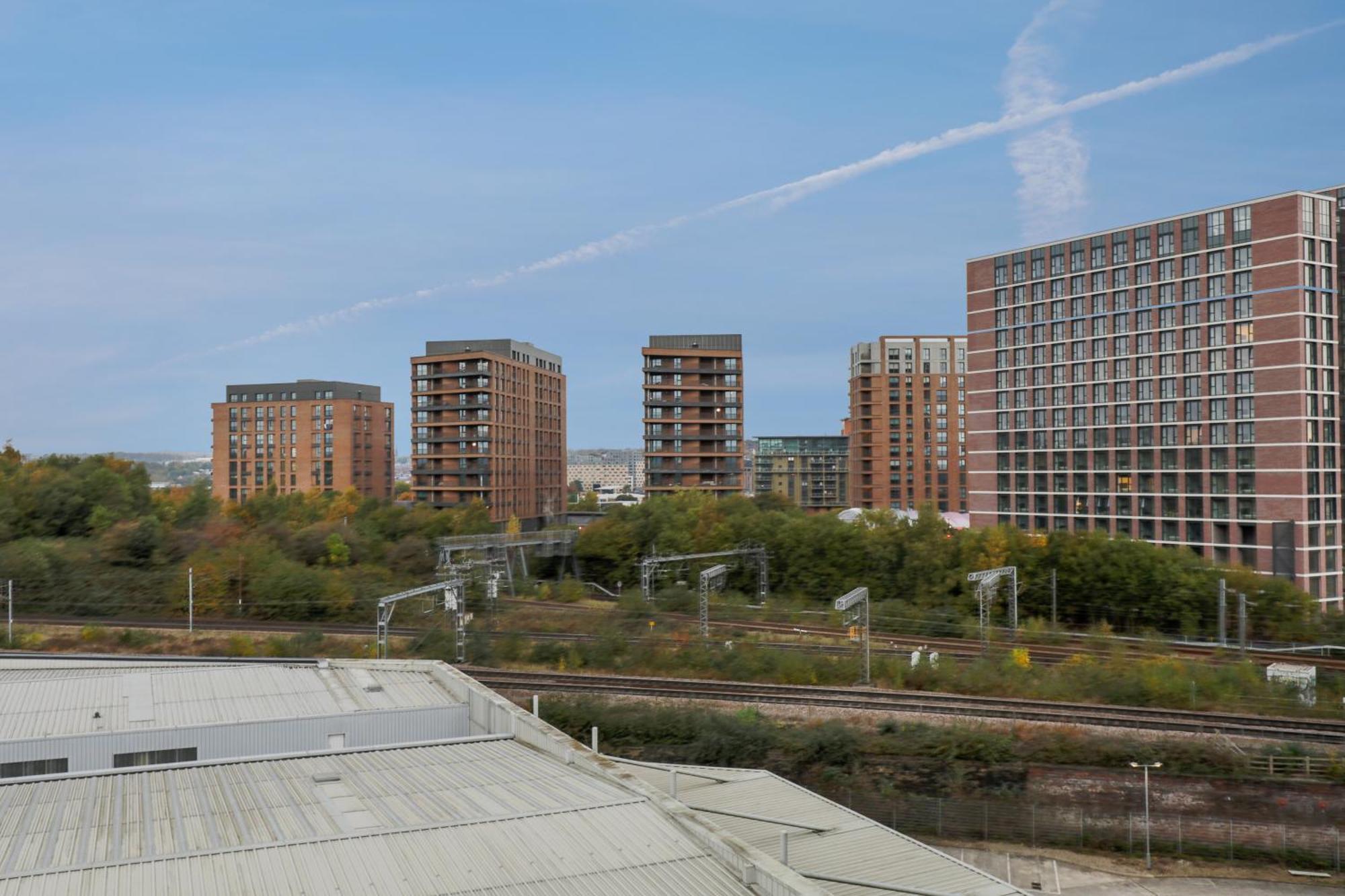 Springwell Suite - City Centre - Balcony & Pool Table - 3 Bed Leeds (West Yorkshire) Exterior foto