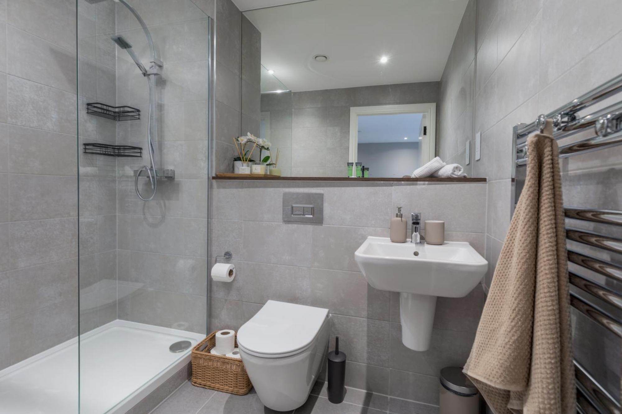 Springwell Suite - City Centre - Balcony & Pool Table - 3 Bed Leeds (West Yorkshire) Exterior foto
